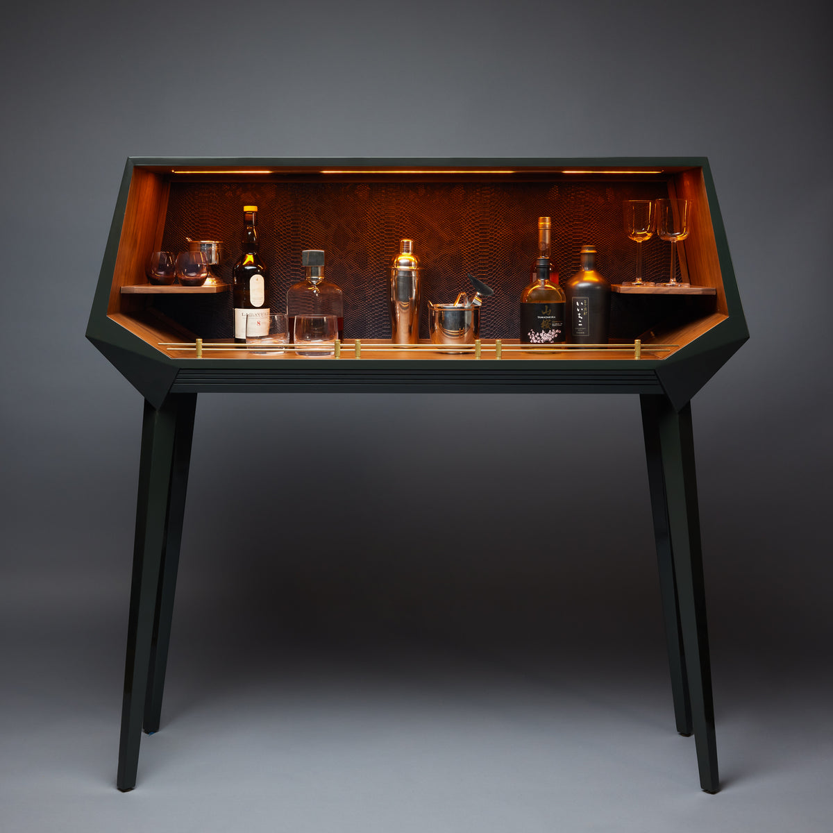Sobu Bar Cabinet – Gaen Studio